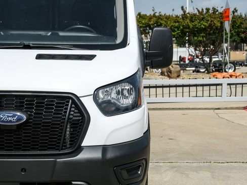 Used 2023 Ford Transit 250 Medium Roof RWD image 41