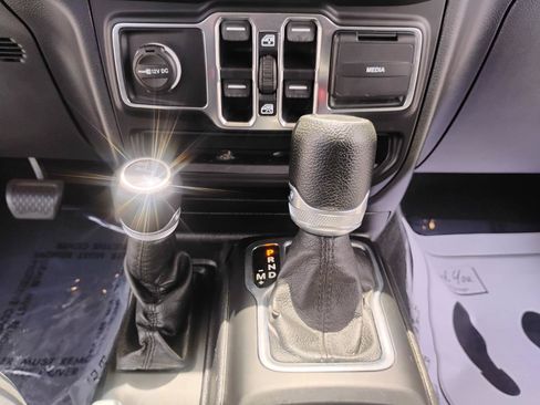 Used 2020 Jeep Wrangler Unlimited Sport S AWD/4WD image 79