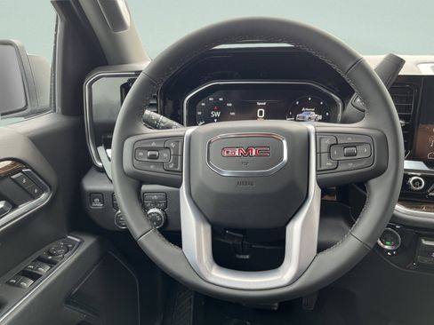 New 2026 GMC Sierra 1500 SLE w/ Preferred Package image 23