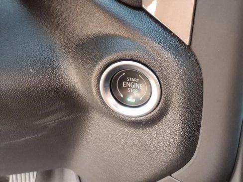 Used 2024 Chevrolet Silverado 1500 Custom AWD/4WD image 11