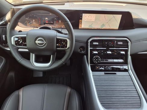 New 2025 Nissan Armada SL w/ Captain's Chari Seat Package image 16