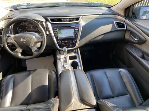 Used 2018 Nissan Murano SL w/ Midnight Edition Package AWD/4WD image 4