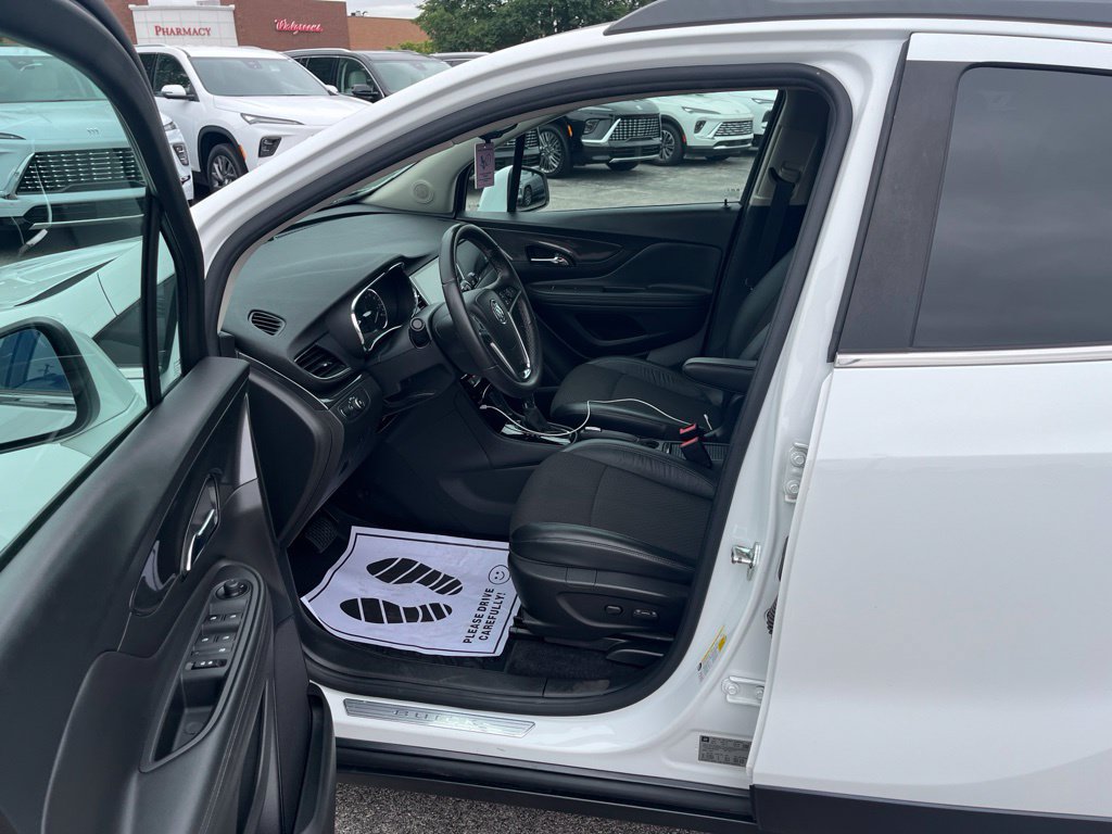 Used 2017 Buick Encore Preferred FWD image 6