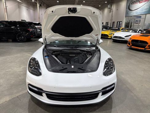 Used 2017 Porsche Panamera image 17