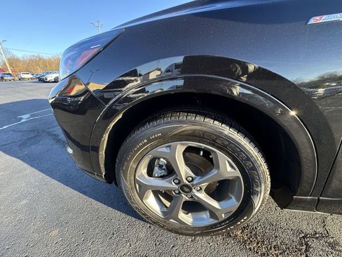 Used 2024 Ford Escape ST-Line AWD/4WD image 10