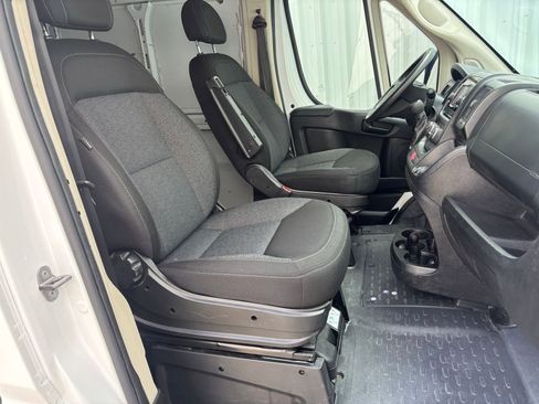 Used 2020 RAM ProMaster 2500 image 25