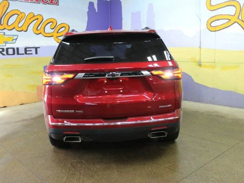 Used 2023 Chevrolet Traverse Premier AWD/4WD image 4