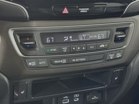 Certified 2024 Honda Passport TrailSport image 16