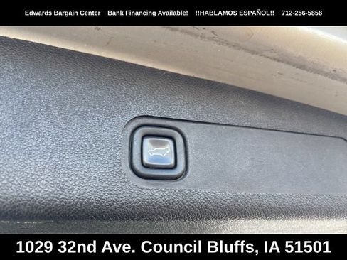 Used 2013 Chevrolet Suburban LTZ AWD/4WD image 13