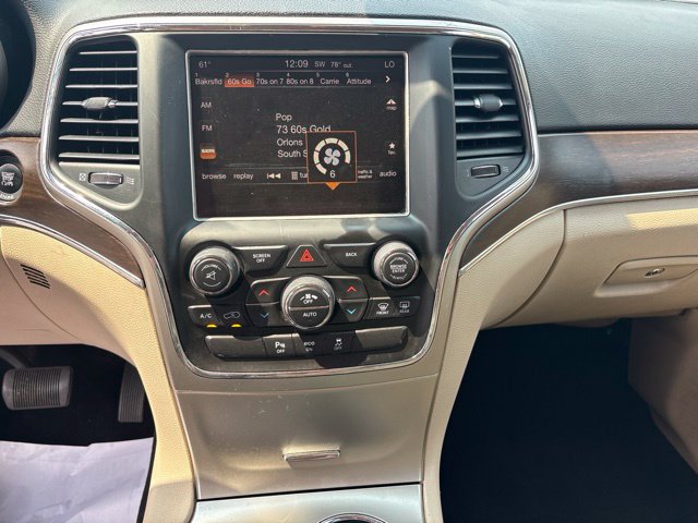 Used 2015 Jeep Grand Cherokee Limited AWD/4WD image 12