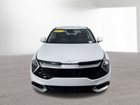 Used 2025 Kia Sportage EX image 16