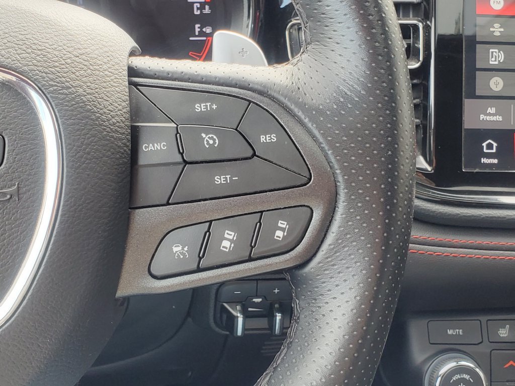 Used 2023 Dodge Durango GT AWD/4WD image 12