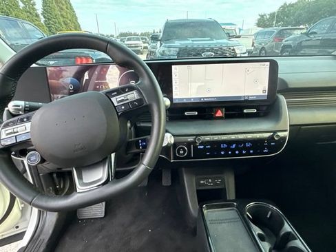 Used 2026 Hyundai Ioniq 5 SE RWD image 12
