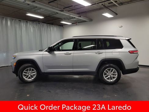 Used 2024 Jeep Grand Cherokee L Laredo w/ Luxury Tech Group I image 5