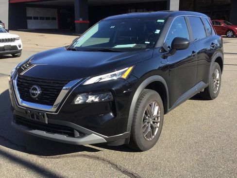 Used 2023 Nissan Rogue S image 1