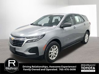 Used 2023 Chevrolet Equinox LS image 1
