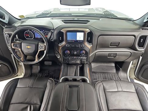 Used 2022 Chevrolet Silverado 2500 High Country AWD/4WD image 11