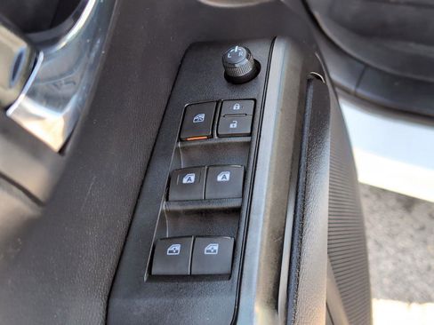 Used 2020 Toyota Tacoma TRD Off-Road w/ TRD Premium Off Road Package image 16