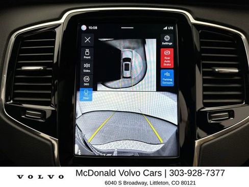Certified 2024 Volvo XC90 B6 Ultimate w/ Protection Package Premier AWD/4WD image 17