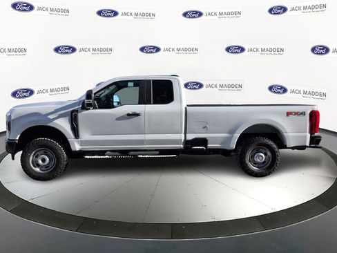 New 2026 Ford F250 XL w/ XL Off-Road Package AWD/4WD image 2