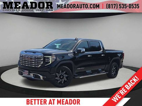 Used 2022 GMC Sierra 1500 Denali AWD/4WD image 1