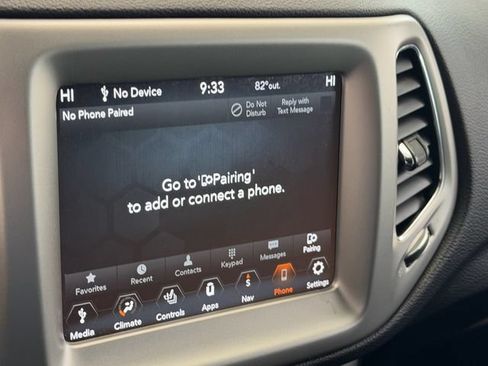 Used 2021 Jeep Compass Latitude w/ Driver Assistance Group FWD image 17