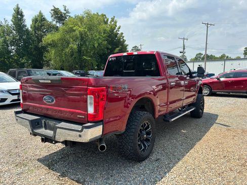 Used 2017 Ford F250 Lariat w/ Chrome Package AWD/4WD image 4