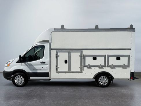 Used 2018 Ford Transit 350 156 w/ Exterior Upgrade Package RWD image 7