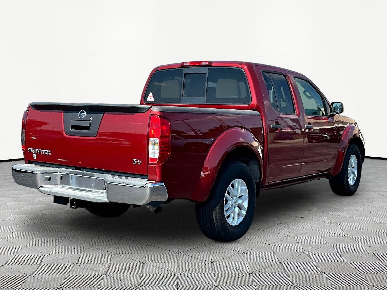 Used 2018 Nissan Frontier SV RWD image 6