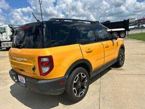 Used 2022 Ford Bronco Sport Outer Banks w/ Tech Package AWD/4WD image 4