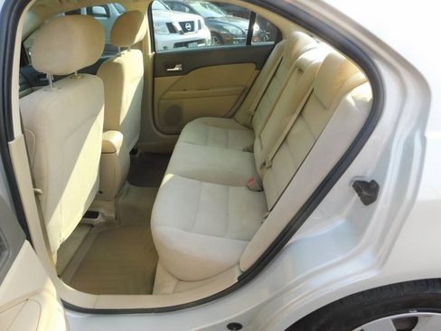 Used 2008 Ford Fusion S FWD image 6
