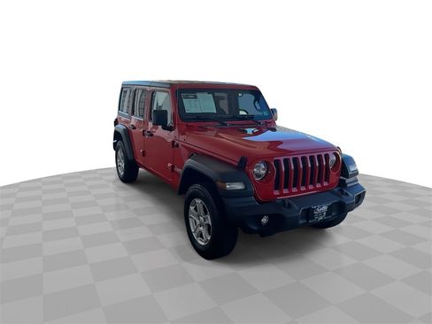 Used 2018 Jeep Wrangler Unlimited Sport S image 2