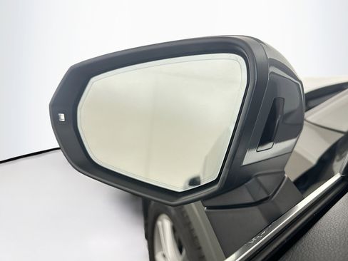 Used 2021 Audi Q3 2.0T Premium w/ Convenience Package image 16