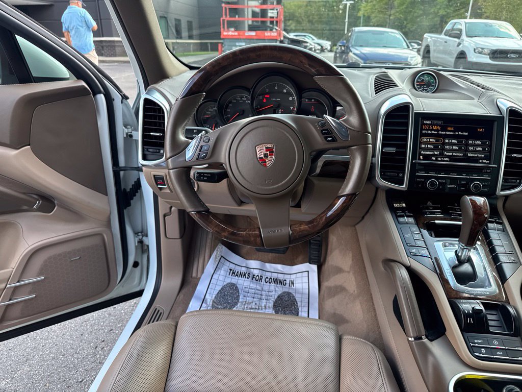 Used 2012 Porsche Cayenne AWD/4WD image 13