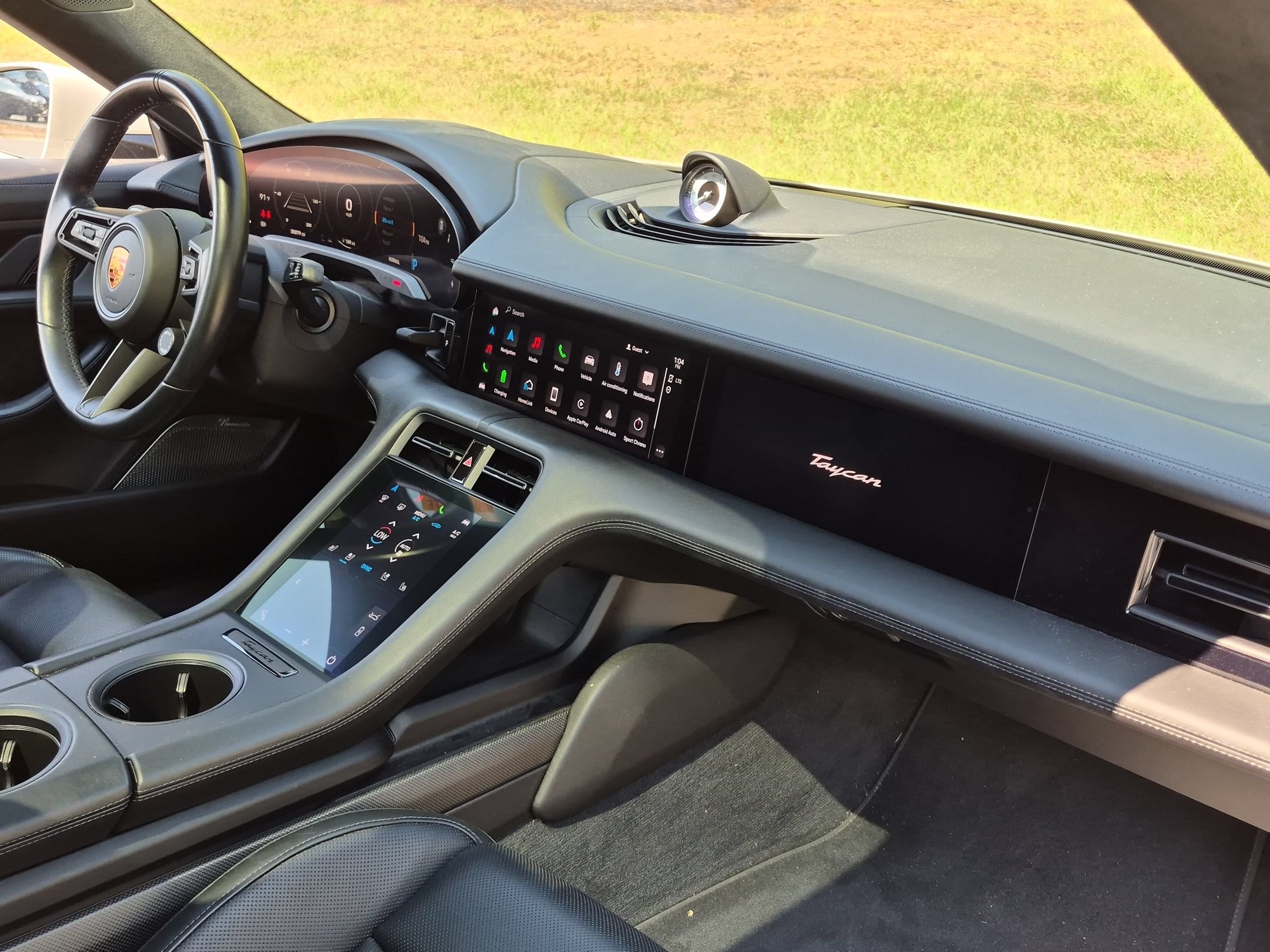 Certified 2021 Porsche Taycan Turbo S AWD/4WD image 20