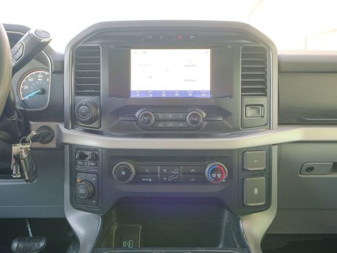 Used 2023 Ford F150 XLT w/ XTR Package image 32