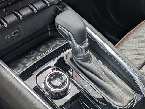 New 2026 GMC Canyon AT4 AWD/4WD image 12