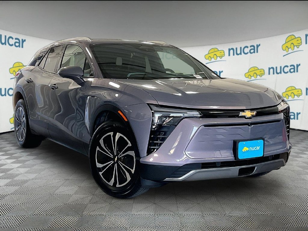 Used 2024 Chevrolet Blazer EV LT AWD/4WD image 1