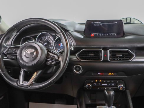 Used 2019 MAZDA CX-5 Touring FWD image 17