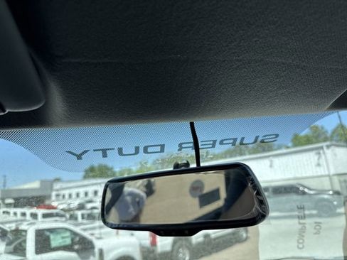 New 2027 Ford F750 2WD Regular Cab Super Duty image 32