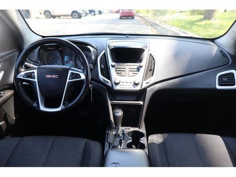 Used 2016 GMC Terrain SLE w/ Chrome Edition AWD/4WD image 9