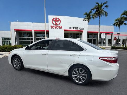 Used 2017 Toyota Camry XLE FWD image 5
