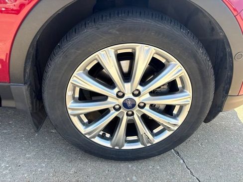 Used 2018 Ford Escape Titanium w/ Ford Safe & Smart Package FWD image 25