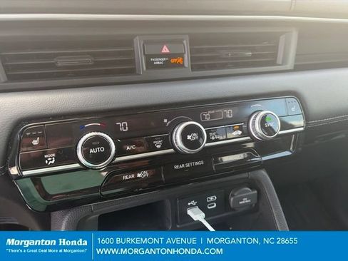 Used 2024 Honda Pilot EX-L image 14