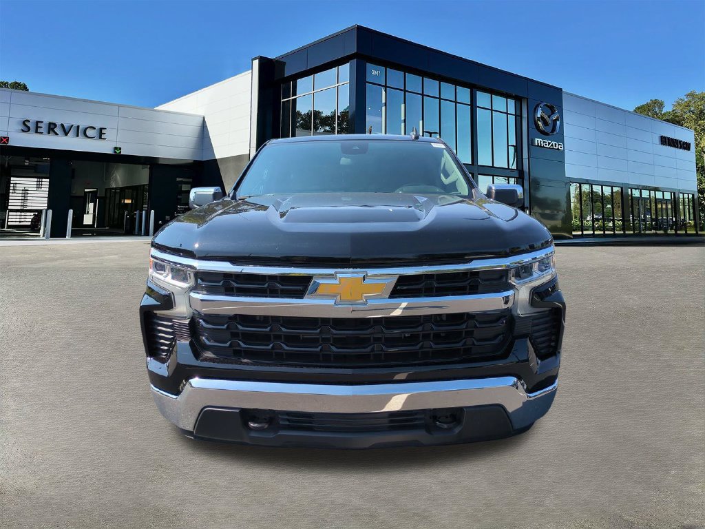 Used 2023 Chevrolet Silverado 1500 LT AWD/4WD image 8