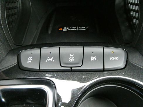 New 2026 Chevrolet TrailBlazer LT w/ Convenience Package AWD/4WD image 21