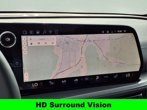 New 2026 Chevrolet Traverse LT w/ Driver Confidence Package image 10