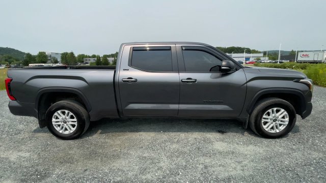 Certified 2024 Toyota Tundra SR5 w/ SR5 Premium Package AWD/4WD image 9