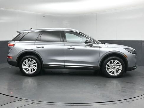 Certified 2022 Lincoln Corsair FWD image 8