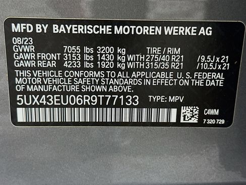 Used 2024 BMW X5 xDrive50e w/ M Sport Package image 36